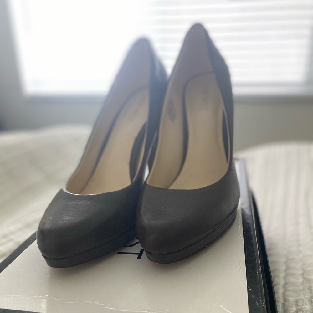 Dark Brown Nine West Pumps 8